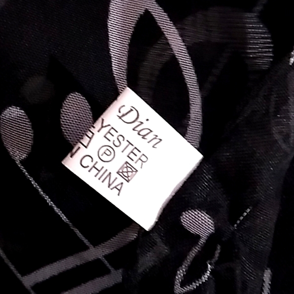 Chiffon White Music Note Print Wrap Scarf Black - Picture 9 of 10